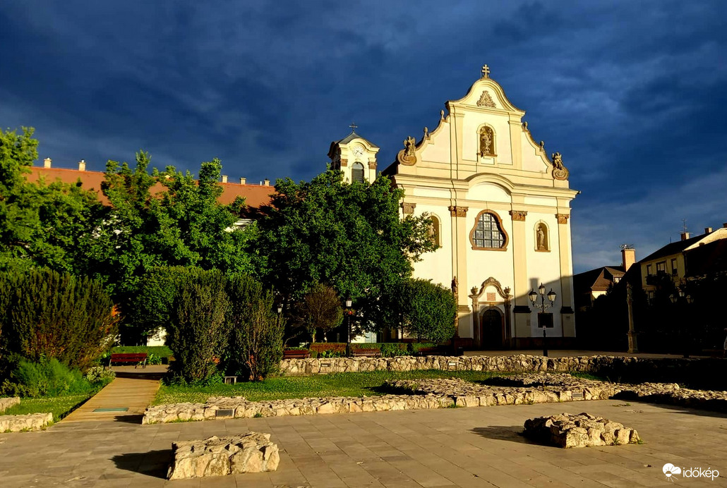 Vác, Fő tér