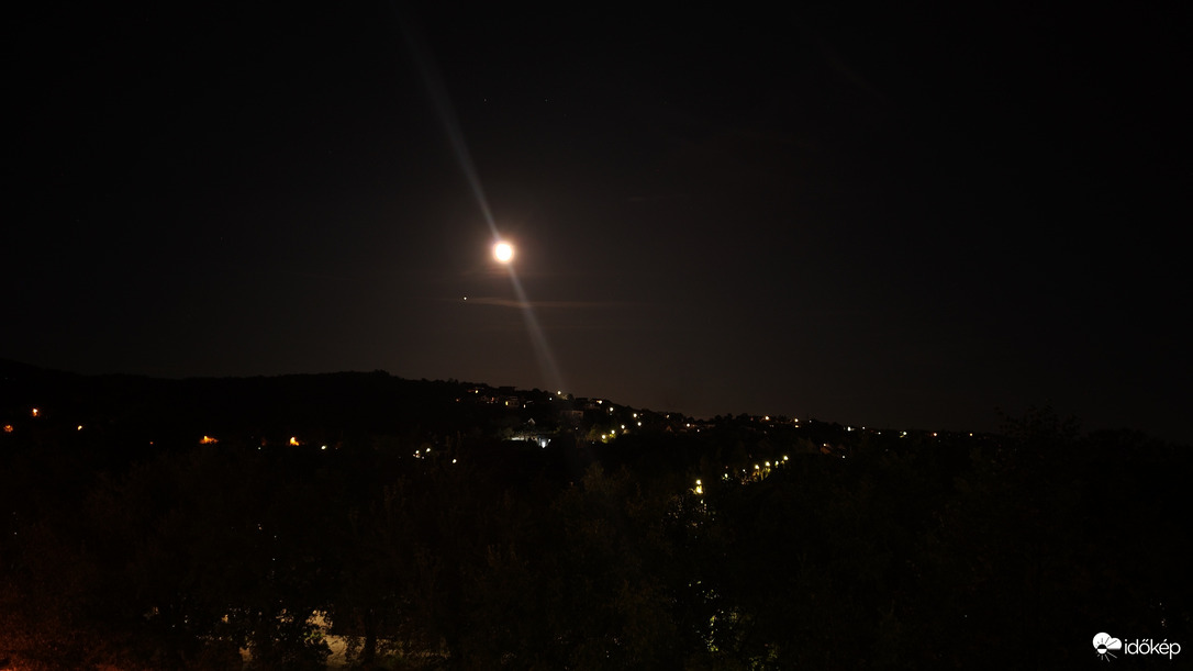 Vác