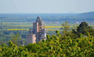 Vác