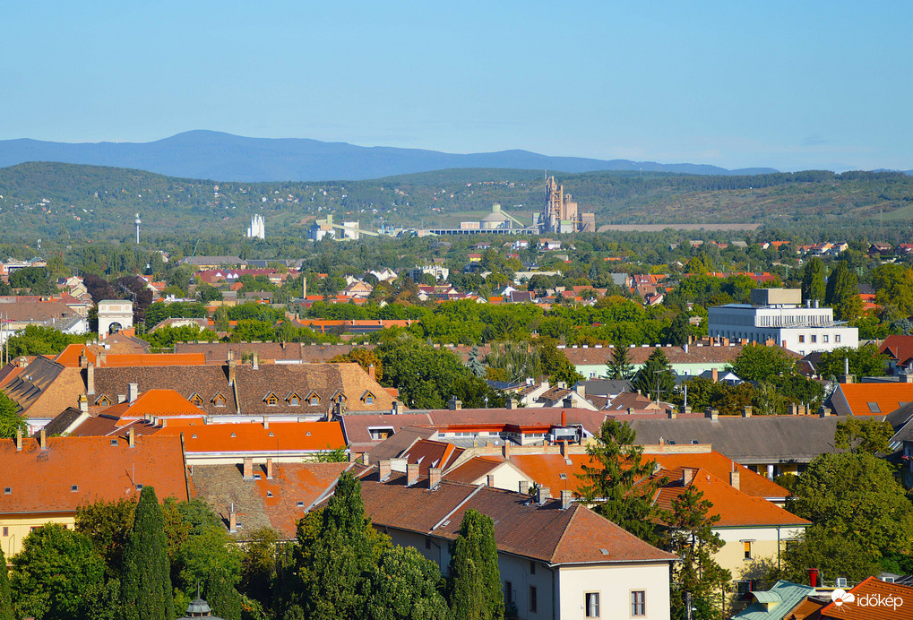 Vác