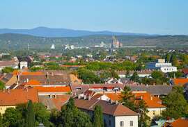 Vác