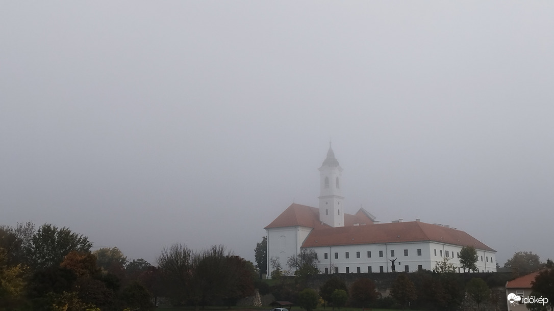Ködkarcoló