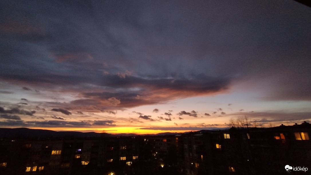 Színkavalkád