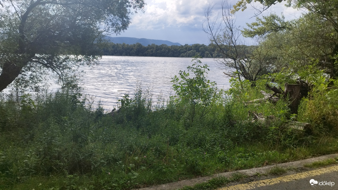 A Duna Sződligetnél