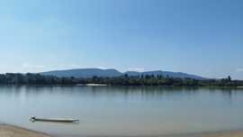 Nyár, Duna, Göd