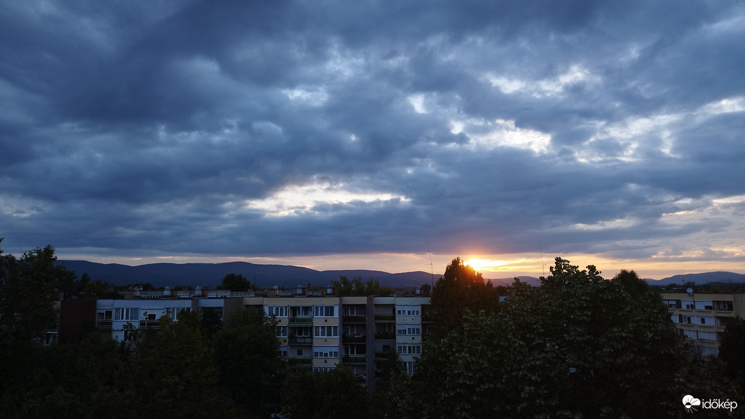 Vác