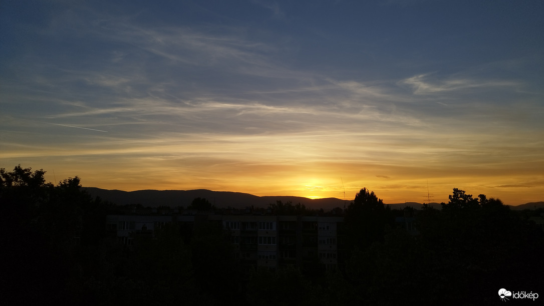 Vác