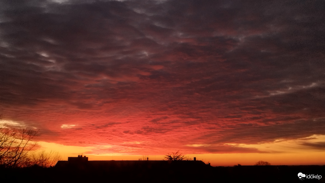 Tüzes napkelte Bükfördőn