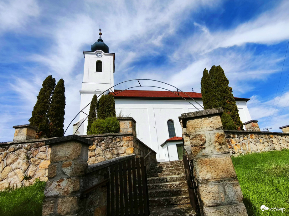 Szokolya