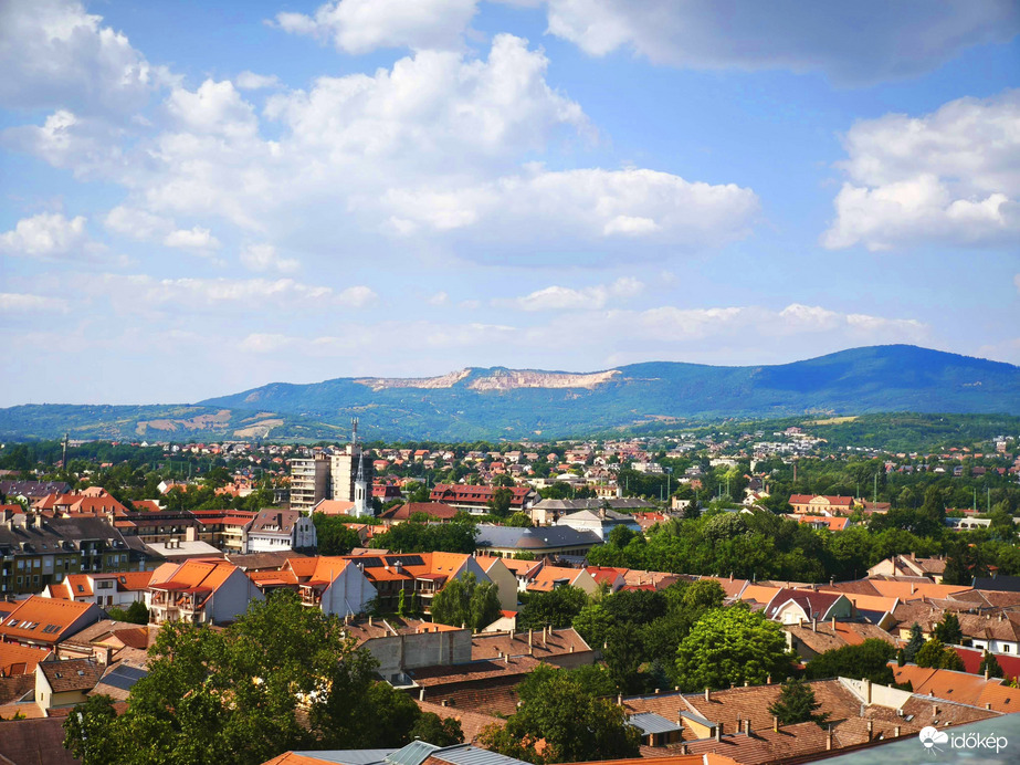 Vác