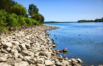 Vác