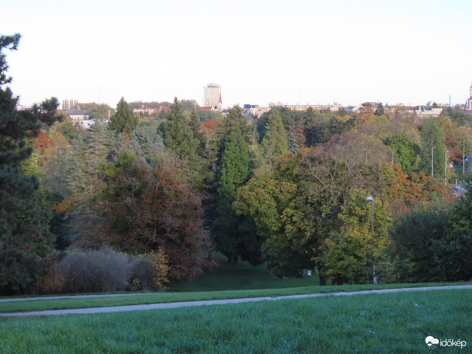 Az Emlékmű-dombról letekintve