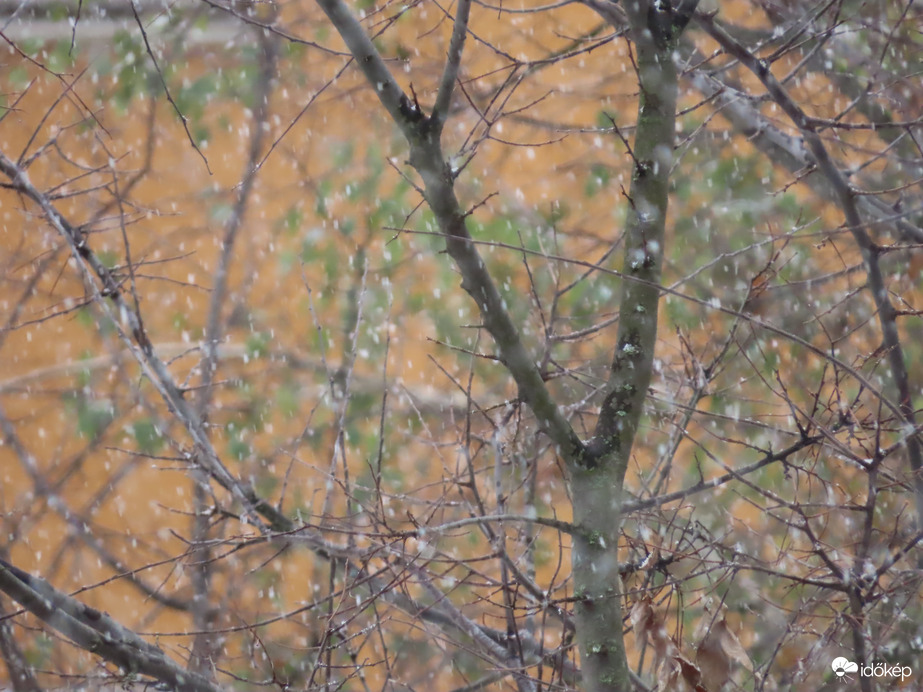 Szombathelyen megint havazik