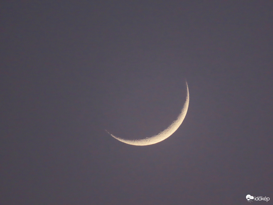 Holdsarló napnyugta után