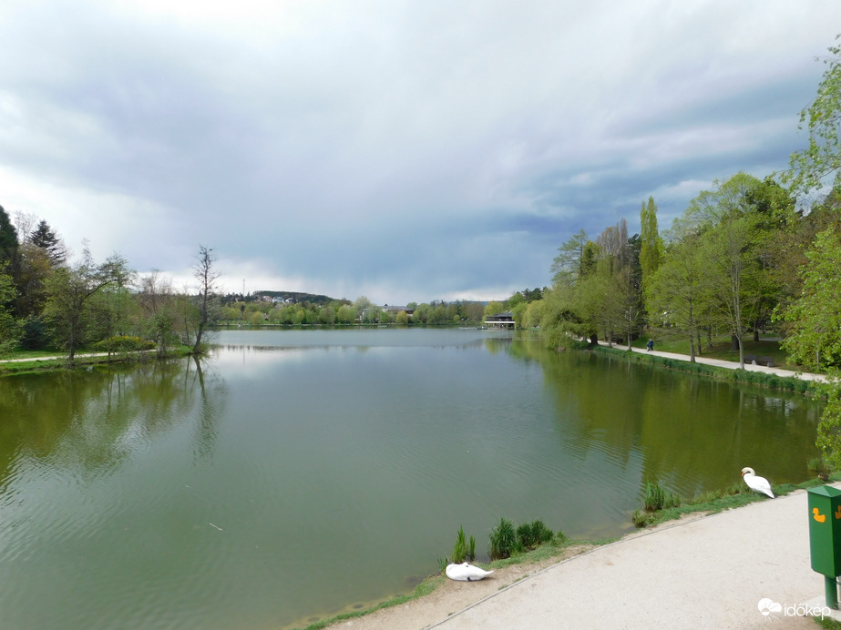 Eső előtti nyugalom