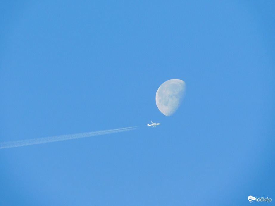 Reggeli majdnem találkozás -5:58