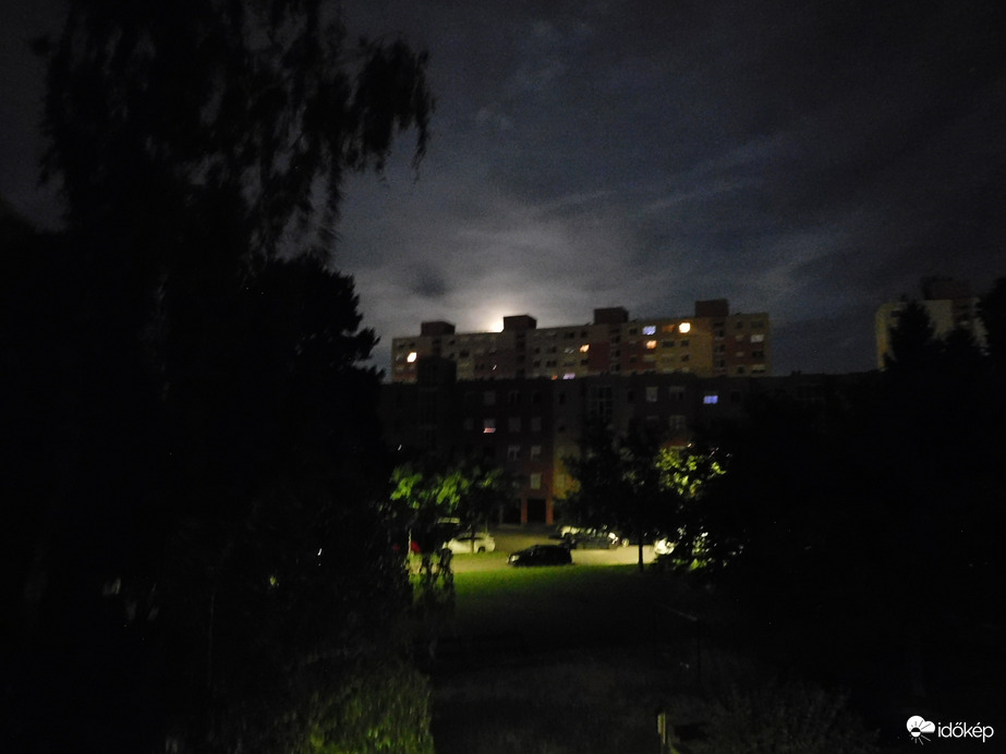 Éjszaka holdfénnyel 2023. 07. 31.