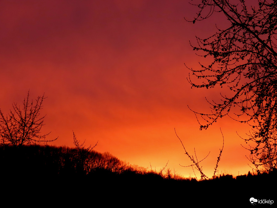 Utolsó napnyugta 2025-ben
