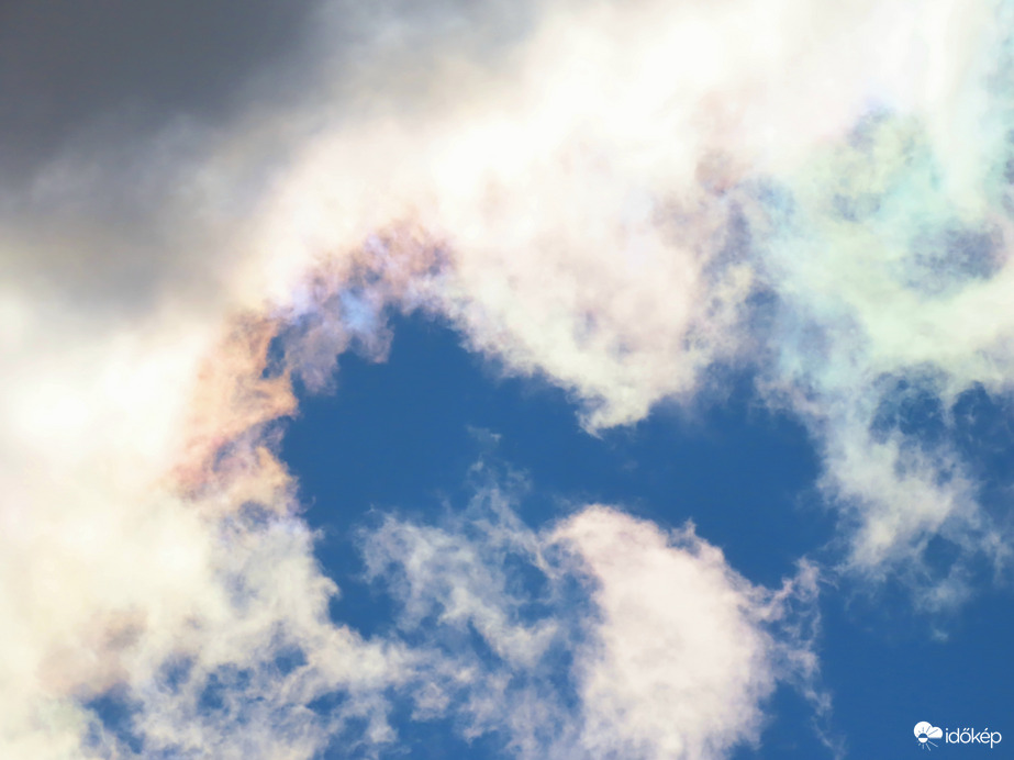 Változatos délutáni égbolt 3.