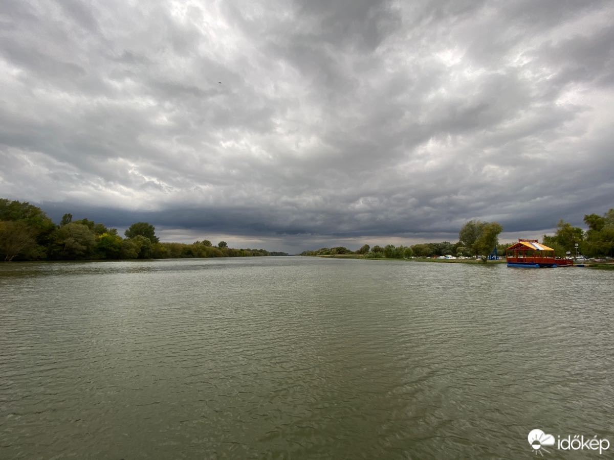 Tiszanána