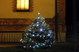 Mindenkinek Kellemes Karácsonyi Ünnepeket