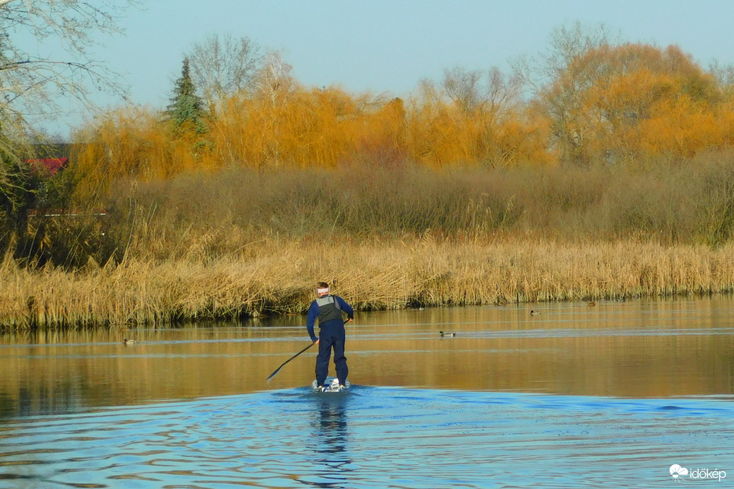 megyek, fogok egy kacsát :)