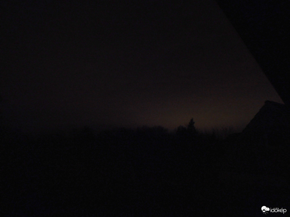 éjjel valami volt északon  :)