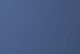 Hold Vénusz 2025.09.19.   14:19