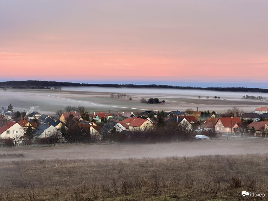 Ködös falu