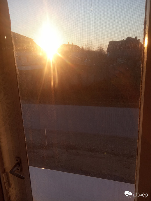 Kiskunlacháza