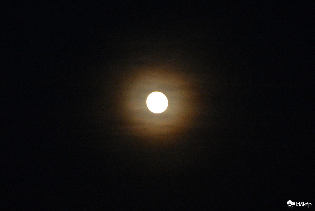 Holdkoszorú 12.28.