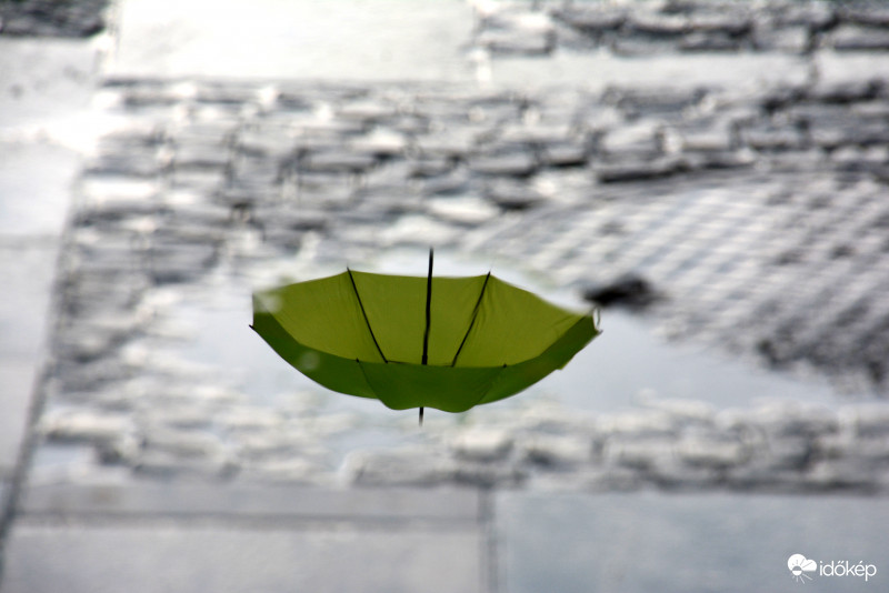 Keszthelyi esernyő 06.29.