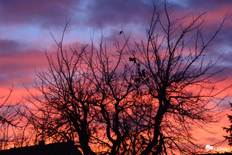 Reggeli izzás ma is 12.16.