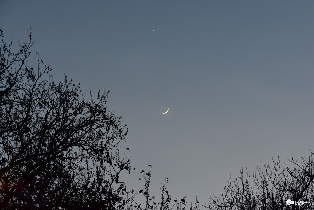 Jupiter-Vénusz-Hold együttállás 02.22.