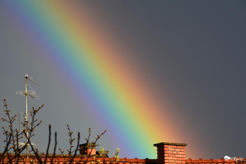 Szivárvány 16:30-kor Szombathely felett