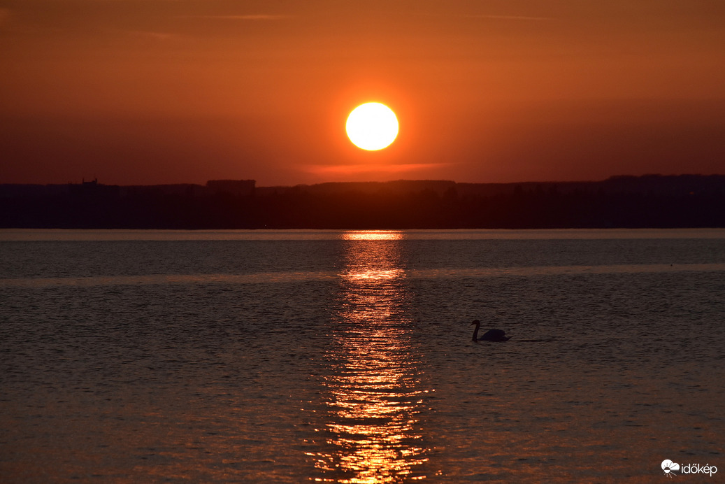 Naplemente a Balatonon 03.18.