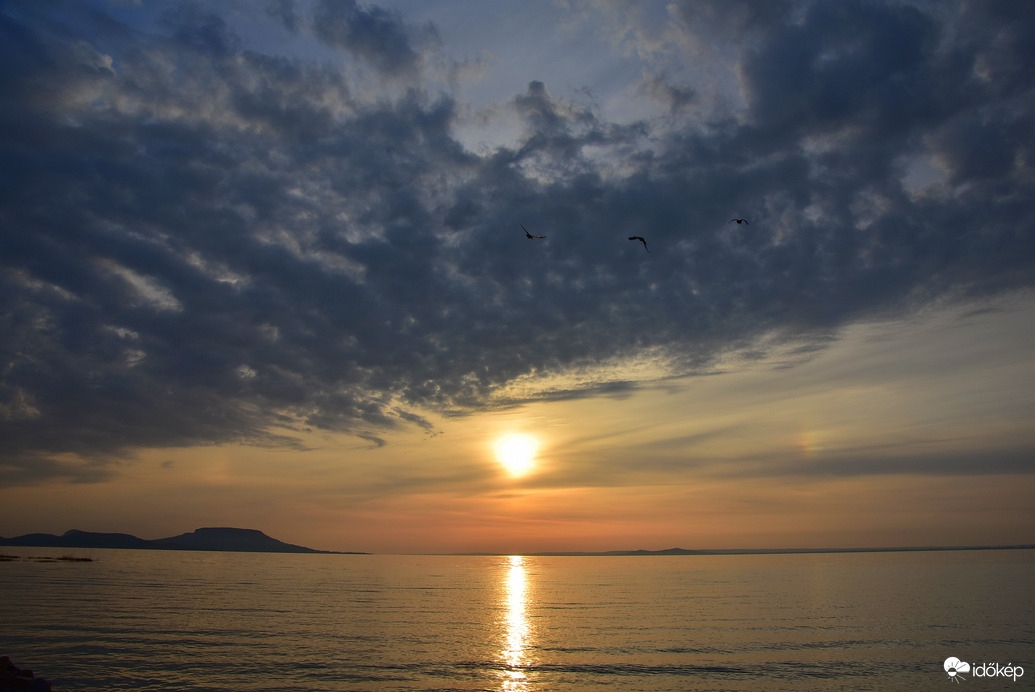 Bal és jobb oladali melléknap Balatongyörökön 04.15.