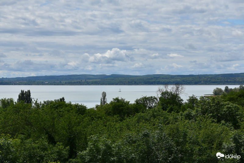 Távolban egy fehér vitorla 05.16.