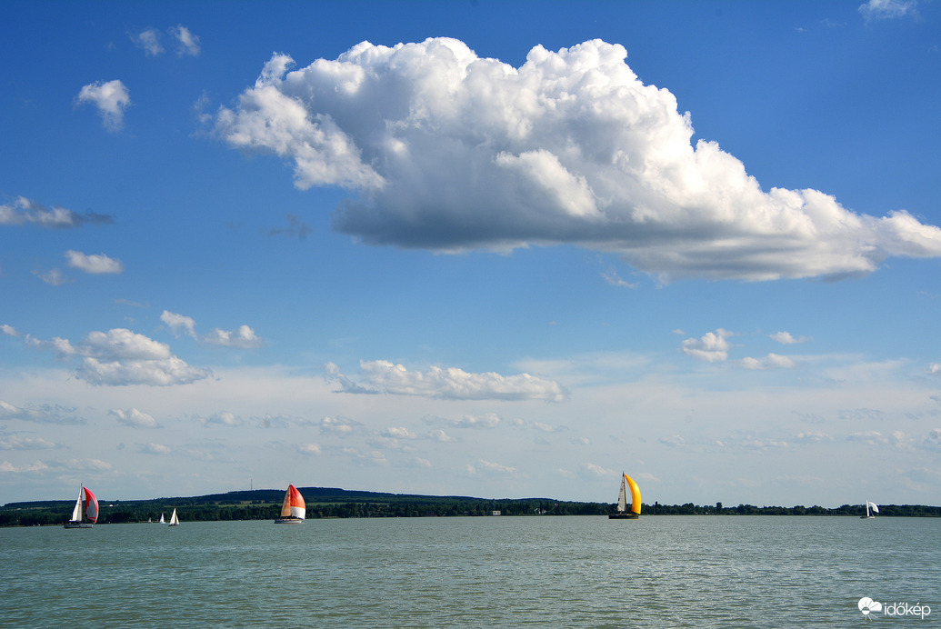 Vitorlások a Balatonon 05.18.