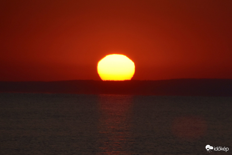 Szeptemberi napkelte Balatongyörökön 09.04..