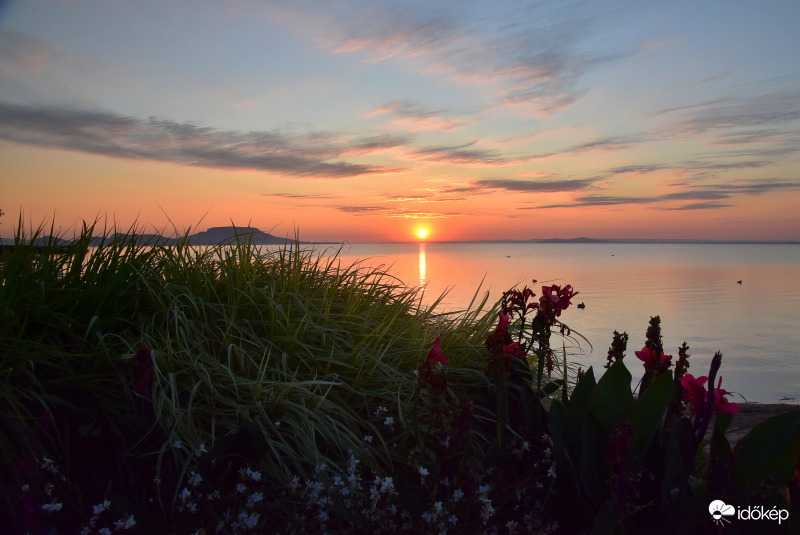 Szeptemberi napkelte Balatongyörökön 09.04..