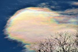 Irizáló felhők Szombathely felett 01.11.