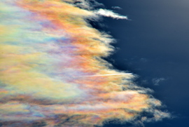 Irizáló felhők Szombathely felett 01.11.