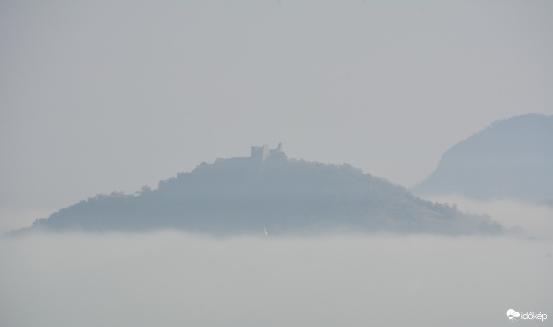 Ködben a Szigligeti vár 11.01.