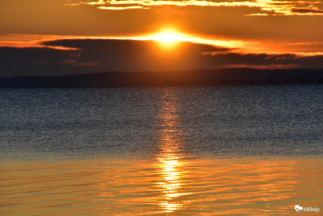 Szeptemberi napkelte Balatongyörökön 09.18.