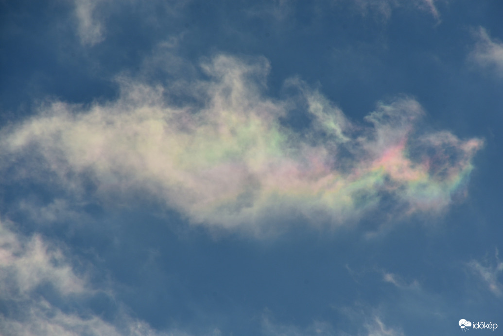 Irizáló felhő Szombathely felett 01.15.