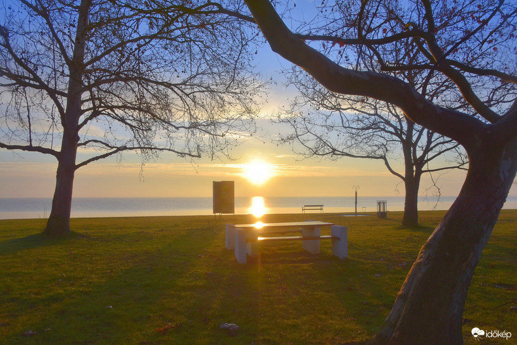 Napkelte Balatongyörökön 01.14.