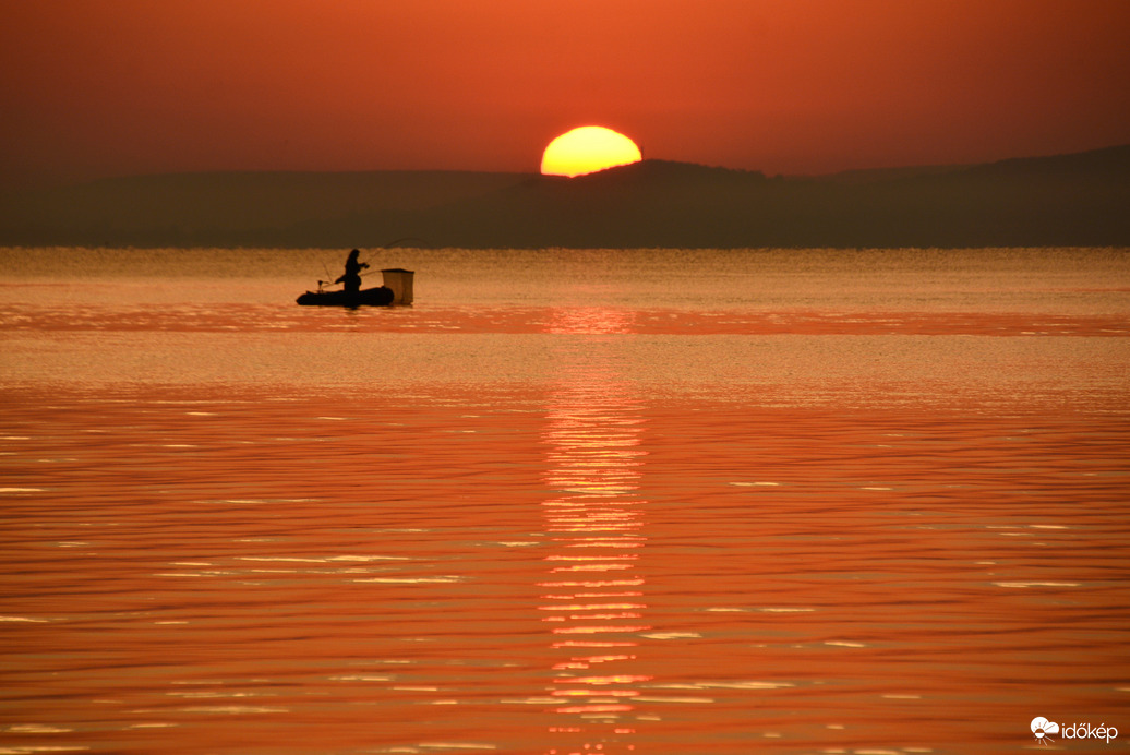 Szeptember végi napkelte a Balatonon 09.30.