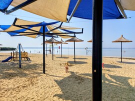 Strandon 08.15.