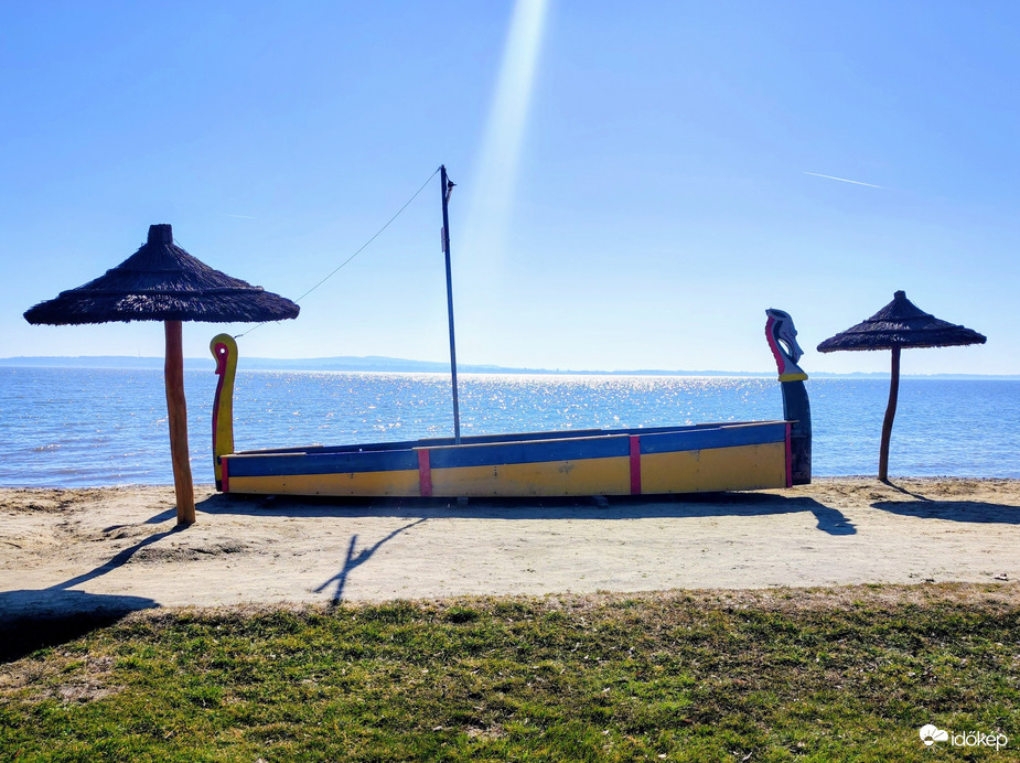 Február végi nyugalom 